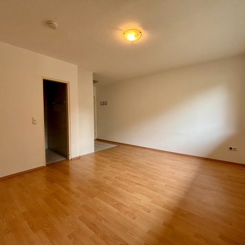 Top-Lage: 1-Zimmer-Wohnung in Niederursel nahe Universität optimhome Immobilien Deutschland • Kaufen & Verkaufen