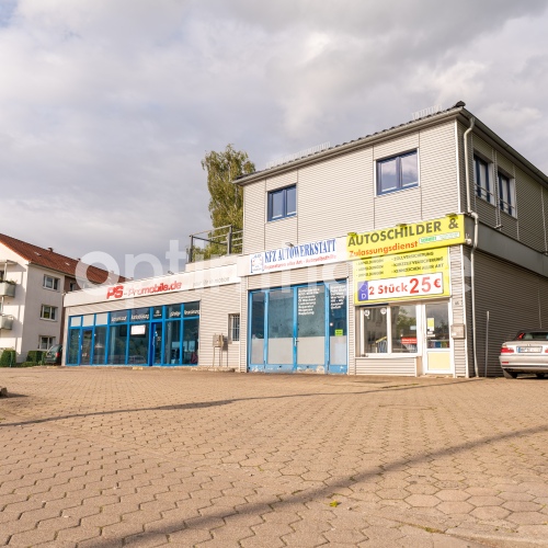 Gewerbeimmobilie mit Wohnung und ca. 40 Stellplätzen – ideal für Kfz-Nutzung optimhome Immobilien Deutschland • Kaufen & Verkaufen