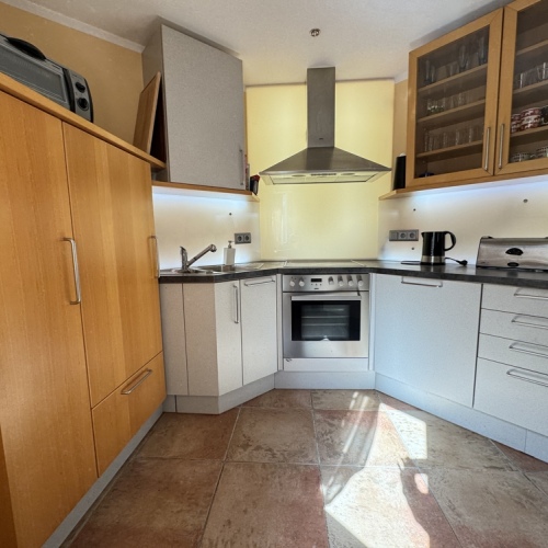 Großzügige, helle 80 m² Wohnung im Hochparterre sucht neue Mieter optimhome Immobilien Deutschland • Kaufen & Verkaufen