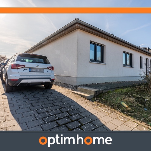 Leben auf einer Ebene – Stilvoller Winkelbungalow zum Wohlfühlen optimhome Immobilien Deutschland • Kaufen & Verkaufen