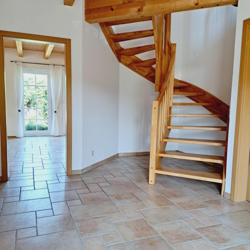 Wohnen mit Charme - Fachwerktraum mit Gartenidylle in Bergheim-Oberaussem optimhome Immobilien Deutschland • Kaufen & Verkaufen Wohnen mit Charme - Fachwerktraum mit Gartenidylle in Bergheim-Oberaussem optimhome Immobilien Deutschland • Kaufen & Verkaufen