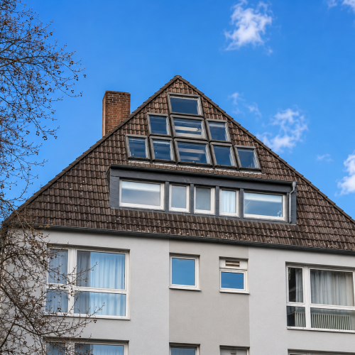 🧡Tolle Dachgeschosswohnung mit Klimaanlage in der Innenstadt optimhome Immobilien Deutschland • Kaufen & Verkaufen 🧡Tolle Dachgeschosswohnung mit Klimaanlage in der Innenstadt optimhome Immobilien Deutschland • Kaufen & Verkaufen