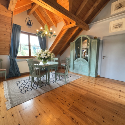 Gelegenheit! Traumhafte Dachgeschosswohnung mit Blick ins Grüne optimhome Immobilien Deutschland • Kaufen & Verkaufen Gelegenheit! Traumhafte Dachgeschosswohnung mit Blick ins Grüne optimhome Immobilien Deutschland • Kaufen & Verkaufen