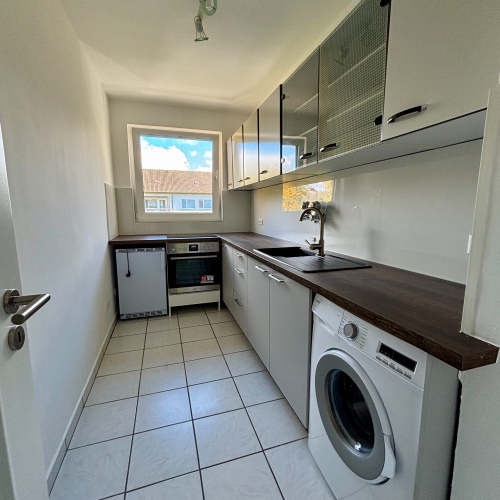 Moderne Wohnung in Top-Lage – mit EBK und Stellplatz! optimhome Immobilien Deutschland • Kaufen & Verkaufen Moderne Wohnung in Top-Lage – mit EBK und Stellplatz! optimhome Immobilien Deutschland • Kaufen & Verkaufen