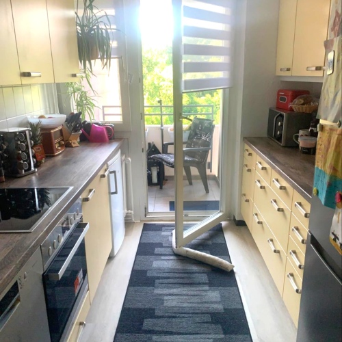 Großzügig wohnen mit Ausblick - 4- Zimmer-Wohnung mit Balkon, Loggia und Garage optimhome Immobilien Deutschland • Kaufen & Verkaufen Großzügig wohnen mit Ausblick - 4- Zimmer-Wohnung mit Balkon, Loggia und Garage optimhome Immobilien Deutschland • Kaufen & Verkaufen