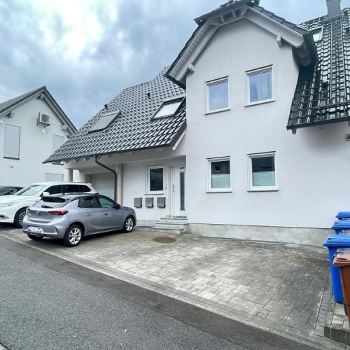 Lichtdurchflutete 3-Zimmer-Wohnung mit Süd-Balkon und Spessartblick – sofort bezugsfrei! optimhome Immobilien Deutschland • Kaufen & Verkaufen Lichtdurchflutete 3-Zimmer-Wohnung mit Süd-Balkon und Spessartblick – sofort bezugsfrei! optimhome Immobilien Deutschland • Kaufen & Verkaufen
