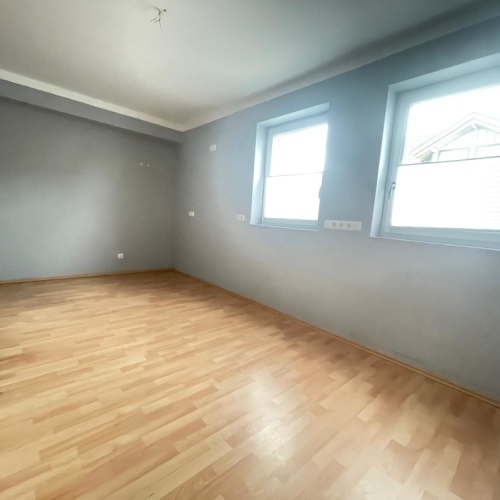 Lichtdurchflutete 3-Zimmer-Wohnung mit Süd-Balkon und Spessartblick – sofort bezugsfrei! optimhome Immobilien Deutschland • Kaufen & Verkaufen Lichtdurchflutete 3-Zimmer-Wohnung mit Süd-Balkon und Spessartblick – sofort bezugsfrei! optimhome Immobilien Deutschland • Kaufen & Verkaufen