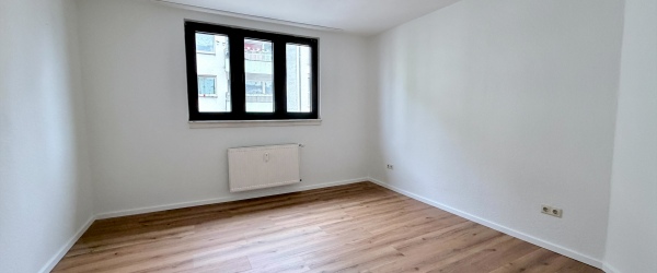 Renovierte 4-Zimmer-Wohnung in zentraler Offenbacher Lage in Offenbach | optimhome Immobilien Deutschland • Kaufen & Verkaufen Bild Renovierte 4-Zimmer-Wohnung in zentraler Offenbacher Lage in