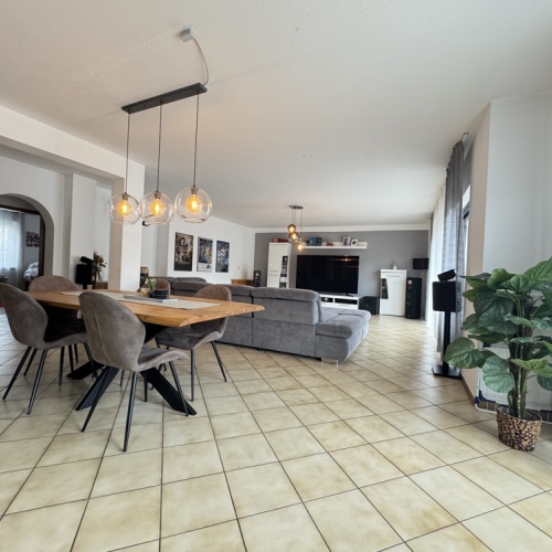 Wohnkomfort auf ganzer Linie! Lichtdurchflutete 4-Zimmerwohnung mit Terrasse optimhome Immobilien Deutschland • Kaufen & Verkaufen