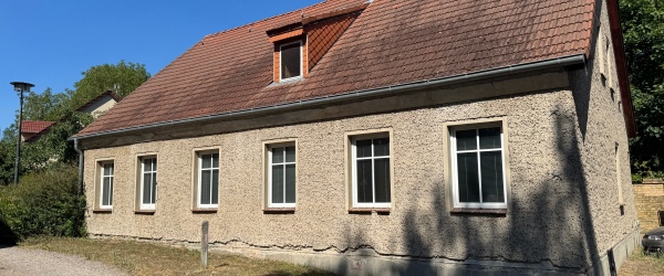 Bild RESERVIERT _ 2 Einfamilienhäuser und Remise auf 723 qm Grundstück im historischem Dorfanger in Birkenwerder