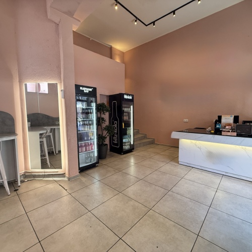 Gastrofläche für Café-, oder Dessertkonzept in Toplage der Bergerstraße! optimhome Immobilien Deutschland • Kaufen & Verkaufen