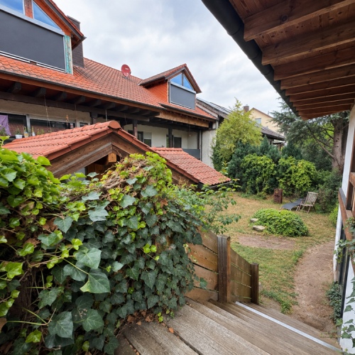 Großzügige 4-Zimmer-Wohnung – ca. 6 % Renditepotenzial Selbst nutzen oder vermieten optimhome Immobilien Deutschland • Kaufen & Verkaufen Großzügige 4-Zimmer-Wohnung – ca. 6 % Renditepotenzial Selbst nutzen oder vermieten optimhome Immobilien Deutschland • Kaufen & Verkaufen