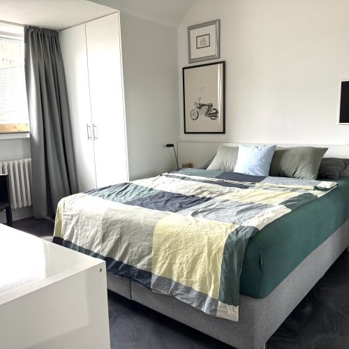 Exklusive Dachgeschosswohnung - zentral und dennoch ruhig! optimhome Immobilien Deutschland • Kaufen & Verkaufen