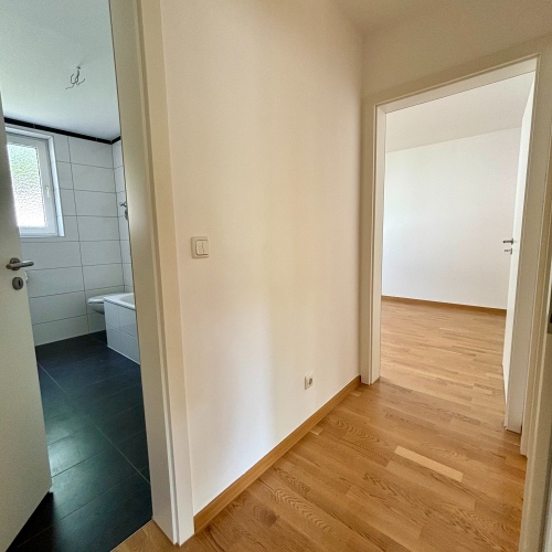 RESERVIERT Sofort verfügbar: moderne Etagenwohnung mit Balkon und Stellplatz optimhome Immobilien Deutschland • Kaufen & Verkaufen RESERVIERT Sofort verfügbar: moderne Etagenwohnung mit Balkon und Stellplatz optimhome Immobilien Deutschland • Kaufen & Verkaufen