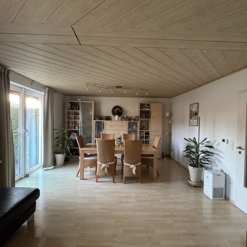 Gemütliches Einfamilienhaus optimhome Immobilien Deutschland • Kaufen & Verkaufen Gemütliches Einfamilienhaus optimhome Immobilien Deutschland • Kaufen & Verkaufen