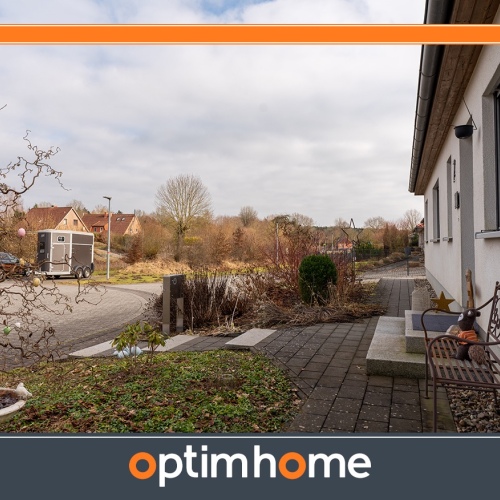 Leben auf einer Ebene – Stilvoller Winkelbungalow zum Wohlfühlen optimhome Immobilien Deutschland • Kaufen & Verkaufen
