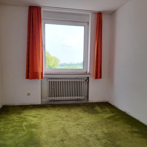 Viel Platz für Leben und Ideen – großzügiges Reihenmittelhaus mit Einliegerwohnung optimhome Immobilien Deutschland • Kaufen & Verkaufen Viel Platz für Leben und Ideen – großzügiges Reihenmittelhaus mit Einliegerwohnung optimhome Immobilien Deutschland • Kaufen & Verkaufen