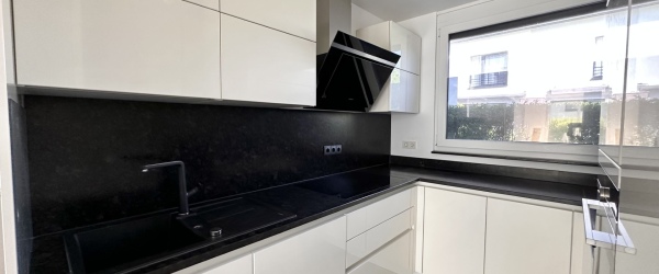 Baujahr 2018 5-Zi-REH mit 2-PKW-Stellplätzen in Nidderau | optimhome Immobilien Deutschland • Kaufen & Verkaufen Bild Baujahr 2018 5-Zi-REH mit 2-PKW-Stellplätzen in Nidderau