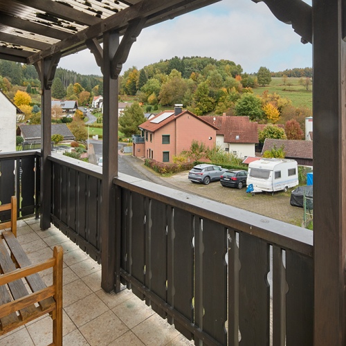 Panoramablick inklusive. Freistehendes Ein- Zweifamilienhaus mit großzügigem Grundstück optimhome Immobilien Deutschland • Kaufen & Verkaufen Panoramablick inklusive. Freistehendes Ein- Zweifamilienhaus mit großzügigem Grundstück optimhome Immobilien Deutschland • Kaufen & Verkaufen