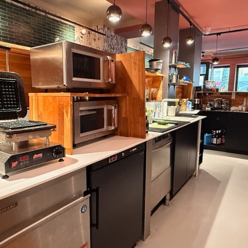 Top Gastronomiefläche mit Vollausstattung und großer Terrasse auf der Schweizer Straße! optimhome Immobilien Deutschland • Kaufen & Verkaufen Top Gastronomiefläche mit Vollausstattung und großer Terrasse auf der Schweizer Straße! optimhome Immobilien Deutschland • Kaufen & Verkaufen
