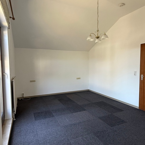 Hübsches Reihenendhaus mit tollem Garten und Garage optimhome Immobilien Deutschland • Kaufen & Verkaufen