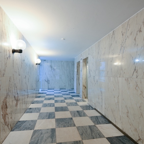 Frankfurt-Highlight: Große Dachterrasse, Weitblick & Stellplatz – sofort frei! optimhome Immobilien Deutschland • Kaufen & Verkaufen Frankfurt-Highlight: Große Dachterrasse, Weitblick & Stellplatz – sofort frei! optimhome Immobilien Deutschland • Kaufen & Verkaufen