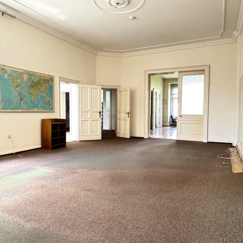 TOP-LAGE Wohnen und ggf. Arbeiten 8 Zimmer im Herzen der City-West zur persönlichen Gestaltung optimhome Immobilien Deutschland • Kaufen & Verkaufen TOP-LAGE Wohnen und ggf. Arbeiten 8 Zimmer im Herzen der City-West zur persönlichen Gestaltung optimhome Immobilien Deutschland • Kaufen & Verkaufen