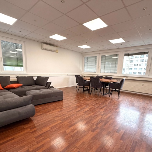 Kaiserlei Offenbach – Büroetage mit neuwertiger Vollausstattung für die Nutzung als Praxis/Büro! optimhome Immobilien Deutschland • Kaufen & Verkaufen