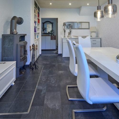 Einziehen und Wohlfühlen – Einfamilienhaus mit Garten, großer Terrasse - Platz für die ganze Familie optimhome Immobilien Deutschland • Kaufen & Verkaufen Einziehen und Wohlfühlen – Einfamilienhaus mit Garten, großer Terrasse - Platz für die ganze Familie optimhome Immobilien Deutschland • Kaufen & Verkaufen