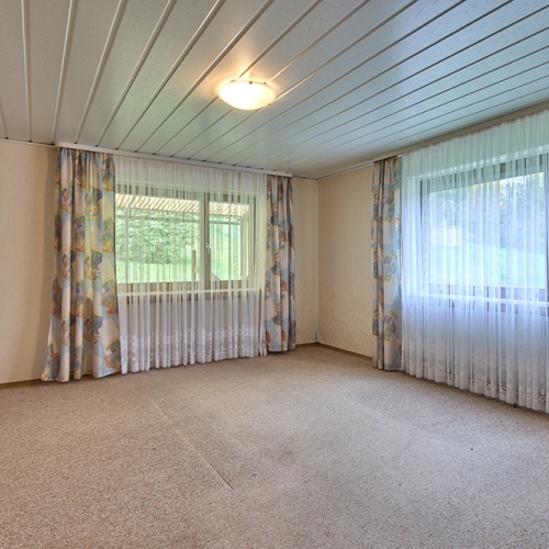 Panoramablick inklusive. Freistehendes Ein- Zweifamilienhaus mit großzügigem Grundstück optimhome Immobilien Deutschland • Kaufen & Verkaufen Panoramablick inklusive. Freistehendes Ein- Zweifamilienhaus mit großzügigem Grundstück optimhome Immobilien Deutschland • Kaufen & Verkaufen