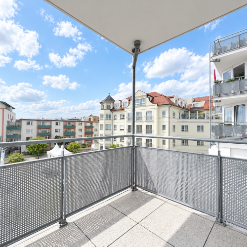 Zentral in Oberursel: 3 Zimmer, 3 Balkone & TG-Stellplatz optimhome Immobilien Deutschland • Kaufen & Verkaufen Zentral in Oberursel: 3 Zimmer, 3 Balkone & TG-Stellplatz optimhome Immobilien Deutschland • Kaufen & Verkaufen