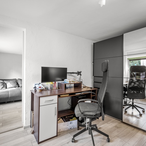 Einfamilienhaus mit Gewerbeeinheit und Gästehaus in bester Lage optimhome Immobilien Deutschland • Kaufen & Verkaufen