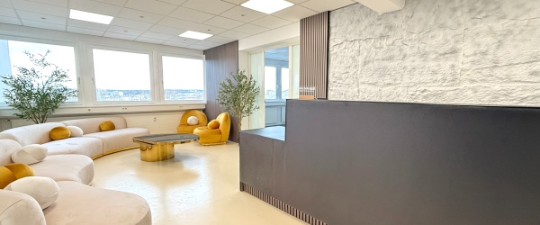 Bild Kaiserlei Offenbach – Büroetage mit neuwertiger Vollausstattung für die Nutzung als Praxis/Büro! in Offenbach am Main