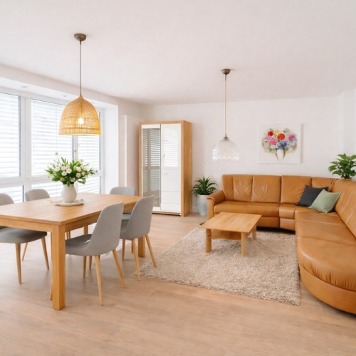 Familienparadies mit Garten! Großzügiges Haus mit Garten, Ausbaupotenzial & Flexibilität optimhome Immobilien Deutschland • Kaufen & Verkaufen Familienparadies mit Garten! Großzügiges Haus mit Garten, Ausbaupotenzial & Flexibilität optimhome Immobilien Deutschland • Kaufen & Verkaufen