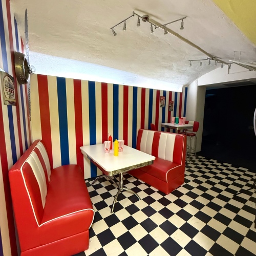 Attraktive Gewerbefläche für Social-Media- Event- und Freizeitkonzepte am Mainufer! optimhome Immobilien Deutschland • Kaufen & Verkaufen Attraktive Gewerbefläche für Social-Media- Event- und Freizeitkonzepte am Mainufer! optimhome Immobilien Deutschland • Kaufen & Verkaufen