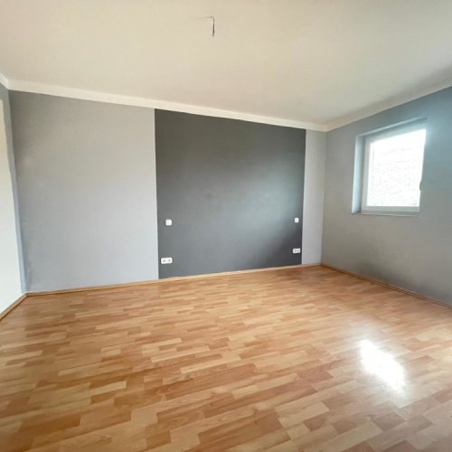 Lichtdurchflutete 3-Zimmer-Wohnung mit Süd-Balkon und Spessartblick – sofort bezugsfrei! optimhome Immobilien Deutschland • Kaufen & Verkaufen Lichtdurchflutete 3-Zimmer-Wohnung mit Süd-Balkon und Spessartblick – sofort bezugsfrei! optimhome Immobilien Deutschland • Kaufen & Verkaufen