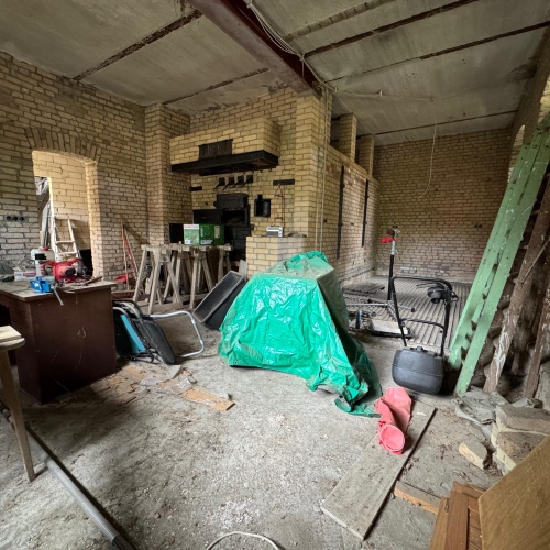 RESERVIERT _ 2 Einfamilienhäuser und Remise auf 723 qm Grundstück im historischem Dorfanger optimhome Immobilien Deutschland • Kaufen & Verkaufen