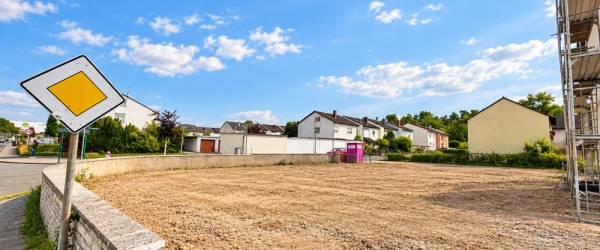 Ihr Zuhause ist schon geplant – Baugrundstück inkl. Baugenehmigung in Stockstadt am Main | optimhome Immobilien Deutschland • Kaufen & Verkaufen Bild Ihr Zuhause ist schon geplant – Baugrundstück inkl. Baugenehmigung in