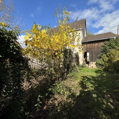 Geräumiges Wohnhaus in ruhiger Lage, mit Scheune, Garten und vielen Möglichkeiten zur Gestaltung optimhome Immobilien Deutschland • Kaufen & Verkaufen