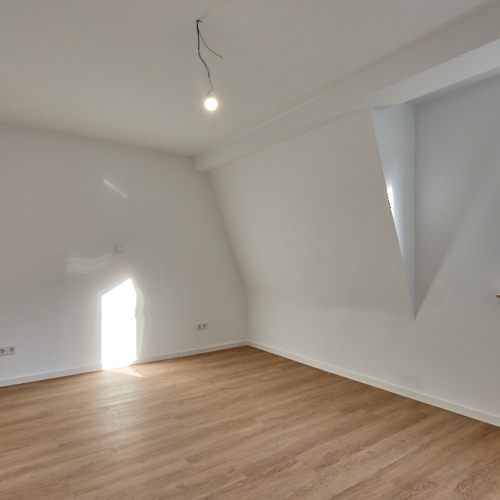 Erstbezug! Sanierte moderne 3-Zimmerwohnung - mit zusätzlicher Ausbaufläche für Homeoffice & mehr optimhome Immobilien Deutschland • Kaufen & Verkaufen