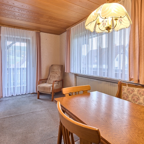 Panoramablick inklusive. Freistehendes Ein- Zweifamilienhaus mit großzügigem Grundstück optimhome Immobilien Deutschland • Kaufen & Verkaufen Panoramablick inklusive. Freistehendes Ein- Zweifamilienhaus mit großzügigem Grundstück optimhome Immobilien Deutschland • Kaufen & Verkaufen