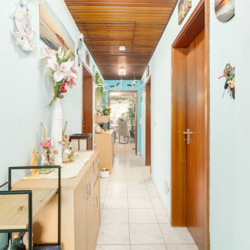 Ihr neues Zuhause mit Rendite! Dreiparteienhaus mit freier Wohnung & Mieteinnahmen optimhome Immobilien Deutschland • Kaufen & Verkaufen Ihr neues Zuhause mit Rendite! Dreiparteienhaus mit freier Wohnung & Mieteinnahmen optimhome Immobilien Deutschland • Kaufen & Verkaufen