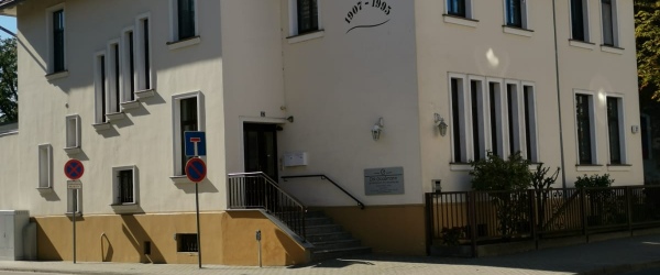 Zentral gelegene Stadtvilla in Grimmen in Grimmen | optimhome Immobilien Deutschland • Kaufen & Verkaufen Bild Zentral gelegene Stadtvilla in Grimmen in Grimmen