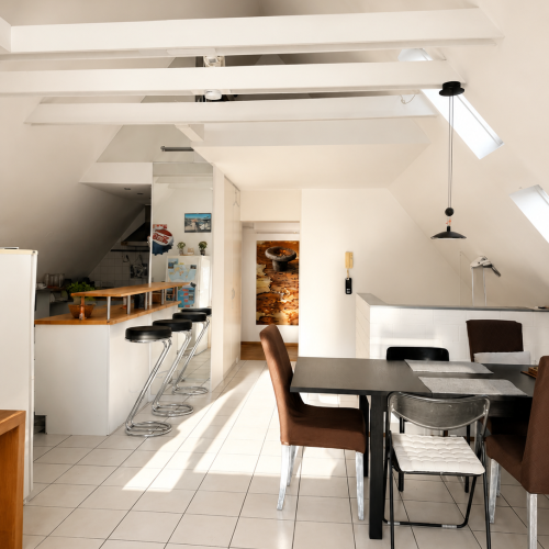 🧡Tolle Dachgeschosswohnung mit Klimaanlage in der Innenstadt optimhome Immobilien Deutschland • Kaufen & Verkaufen 🧡Tolle Dachgeschosswohnung mit Klimaanlage in der Innenstadt optimhome Immobilien Deutschland • Kaufen & Verkaufen