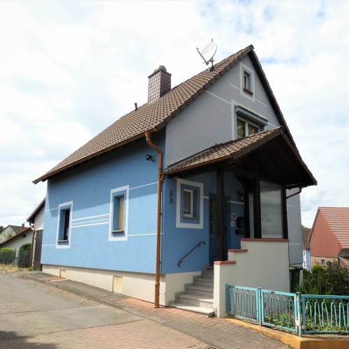 Charmantes Einfamilienhaus mit großem Grundstück! optimhome Immobilien Deutschland • Kaufen & Verkaufen