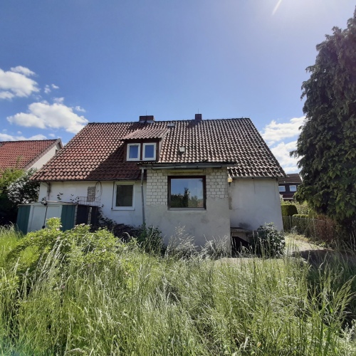 Einfamilienhaus am Ortsrand von Bornum sucht Handwerker optimhome Immobilien Deutschland • Kaufen & Verkaufen