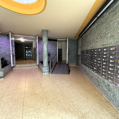 Sofort einziehen: Geräumige 4-Zimmer Wohnung mit Balkon und Stellplatz! optimhome Immobilien Deutschland • Kaufen & Verkaufen Sofort einziehen: Geräumige 4-Zimmer Wohnung mit Balkon und Stellplatz! optimhome Immobilien Deutschland • Kaufen & Verkaufen