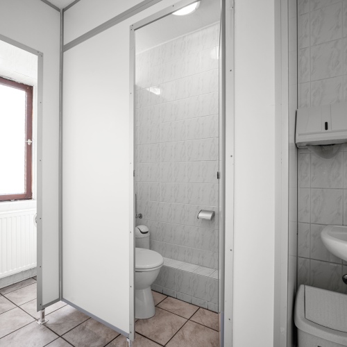 Einfamilienhaus mit Gewerbeeinheit und Gästehaus in bester Lage optimhome Immobilien Deutschland • Kaufen & Verkaufen