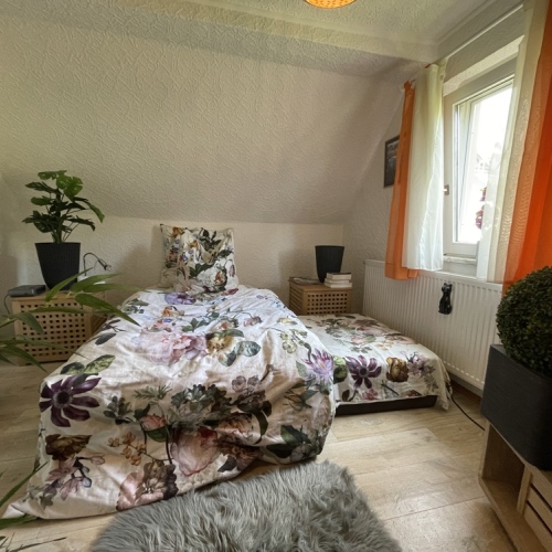 *** Klein, charmant, mit Garten *** Ihr gemütliches Zuhause für Singles oder Paare optimhome Immobilien Deutschland • Kaufen & Verkaufen *** Klein, charmant, mit Garten *** Ihr gemütliches Zuhause für Singles oder Paare optimhome Immobilien Deutschland • Kaufen & Verkaufen
