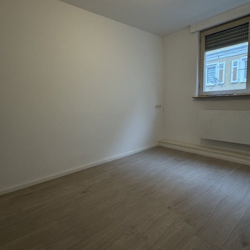 Einfamilienhaus mit Innenhof & Nebengebäude! Ihr Projekt mit Potenzial! Perfekt für Handwerker optimhome Immobilien Deutschland • Kaufen & Verkaufen